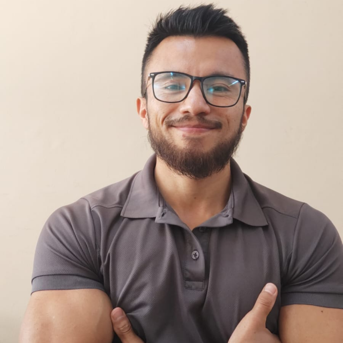 Capacitador Rommel Largo, MSc.png