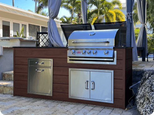 07 - Perello patio.png