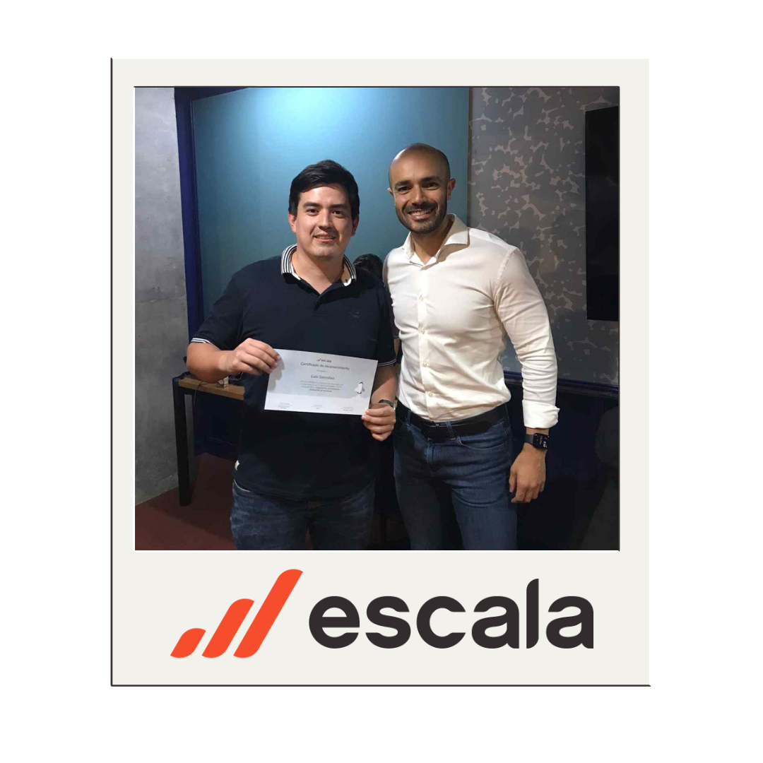 Foto con Andres Moreno.png