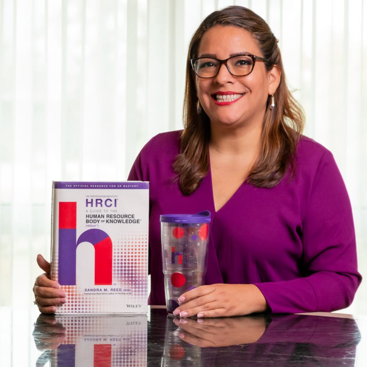 Logo panas cuadrado (5).png