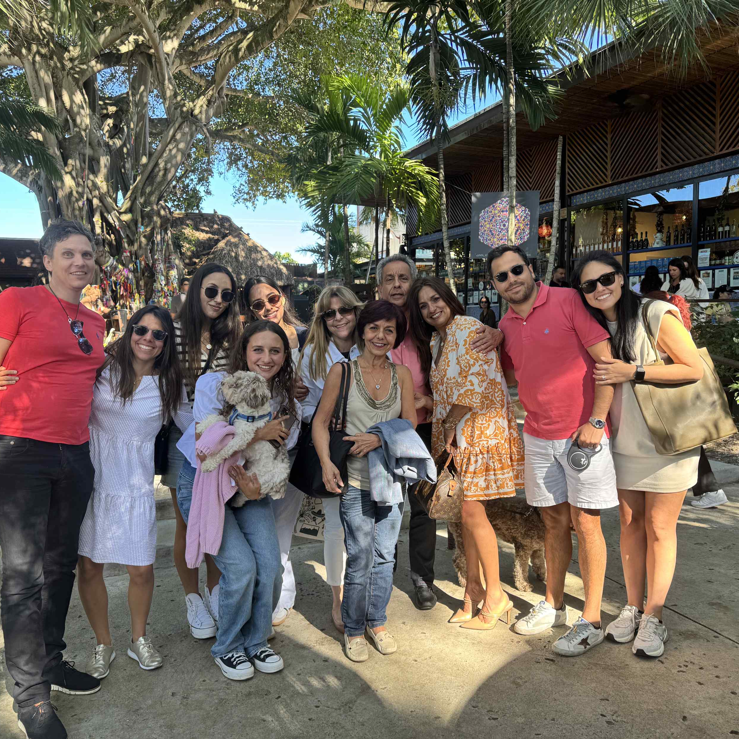 Familia Elle Bienvenidaa.jpg