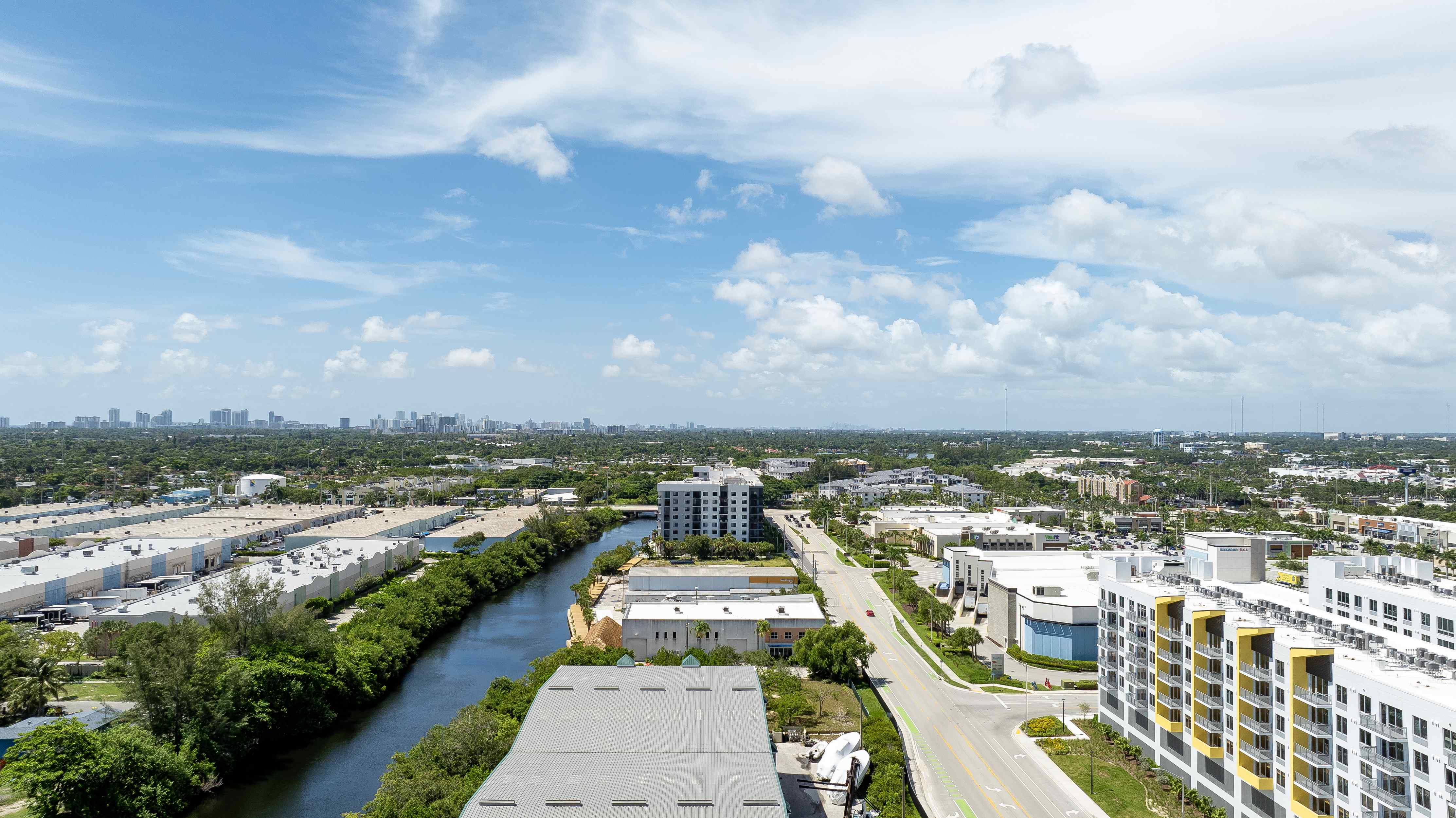 Mangrove North Point Facing South - 157ft (13th Floor).jpg